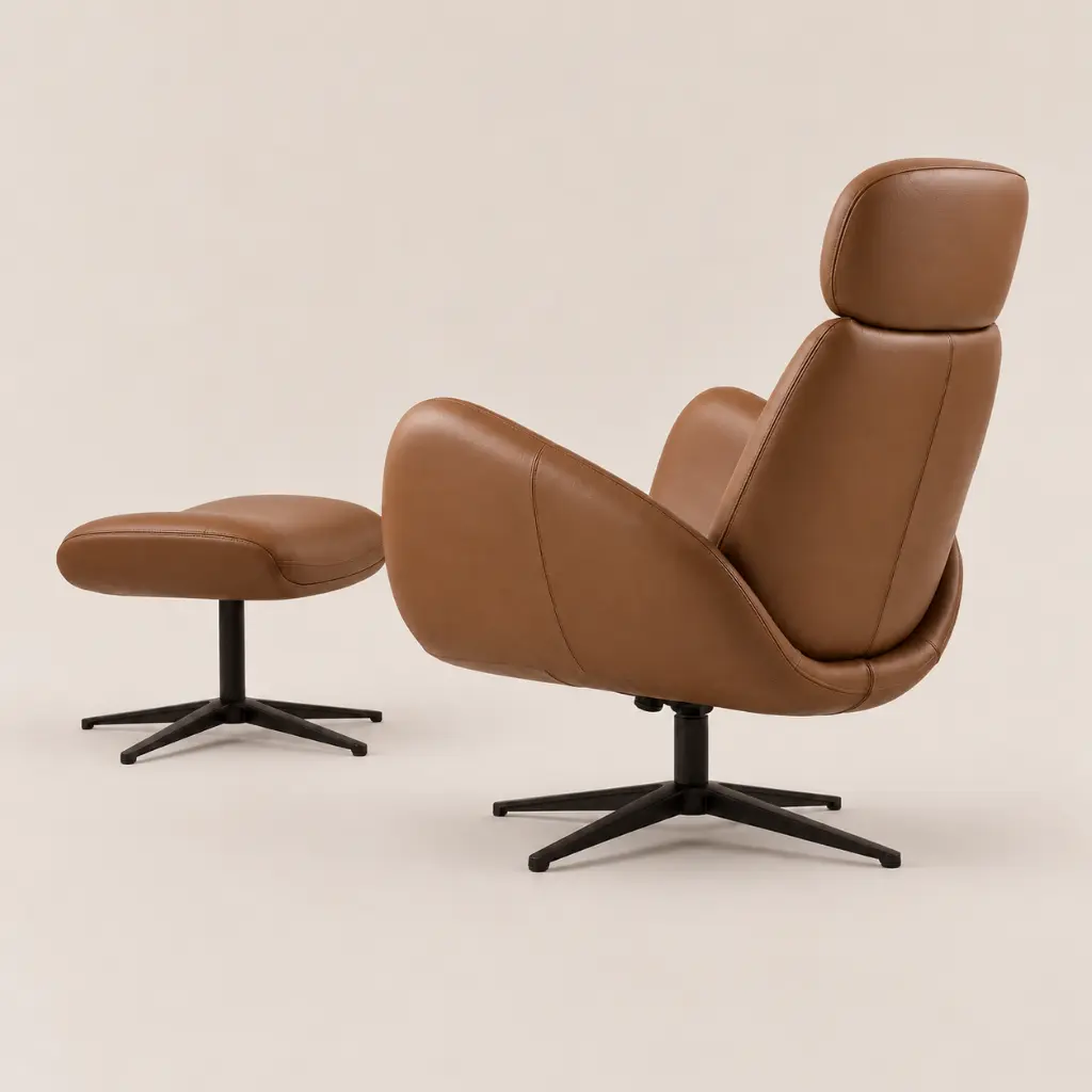 Sillón y otomán de cuero cognac.webp