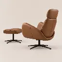 Sillón y otomán de cuero cognac.webp