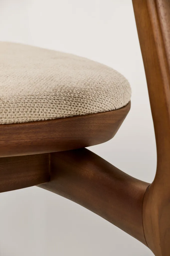 MITTI_IMBUIA_BEIGE 3.webp