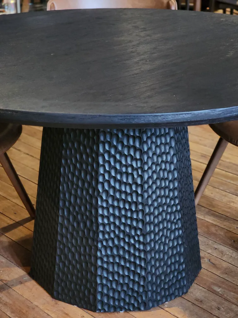 MESA NIZA AZUELADA_ NEGRA2.webp