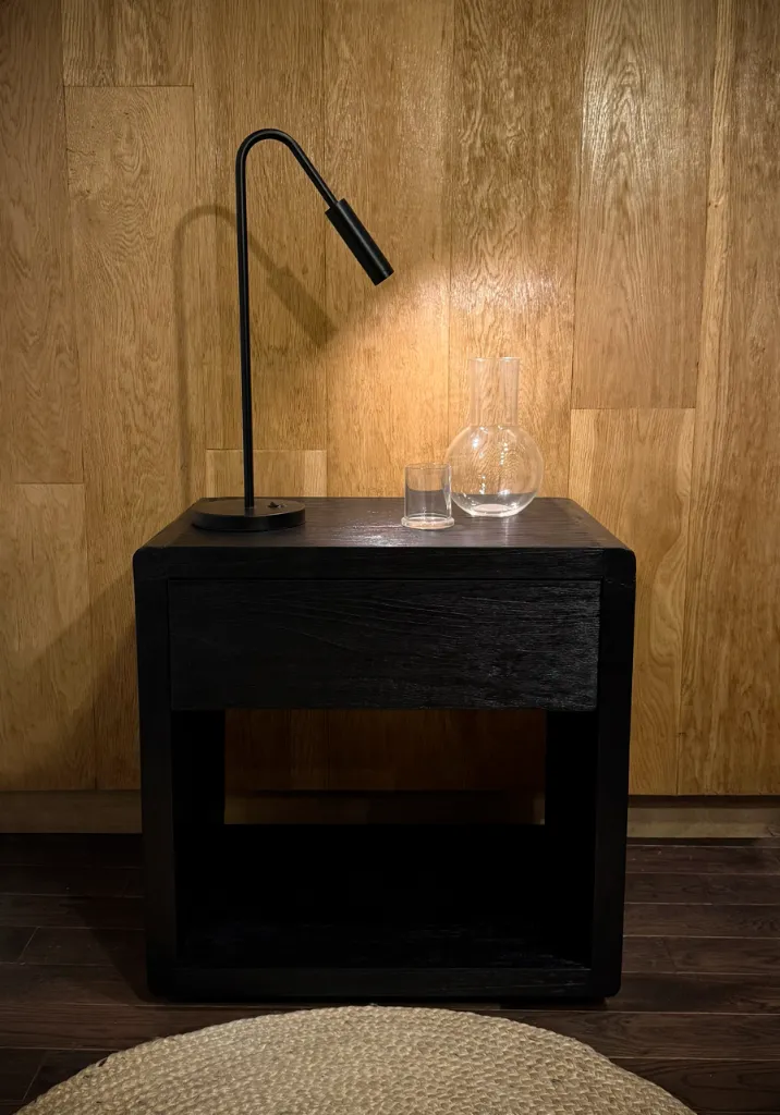 MESA DE LUZ - 60X40XH60 - NEGRA.webp