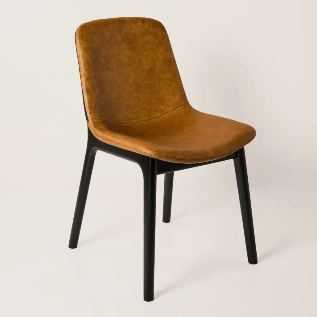 Silla Lynae (h) Negra Cuero Suela Respaldo Negro